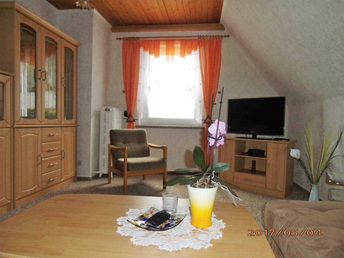 Ferienwohnung Zum Wald Зеллин Экстерьер фото